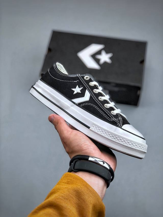 日本限定星箭头 Converse 匡威 Breakstar Sk Cv Ox 星箭滑板 余文乐同款匡威 鞋身选用原厂帆布搭配撞色星箭logo细节，鞋大底采用全新