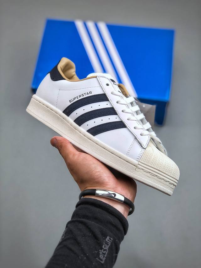 Adidas Originals Superstar 专柜同步配色 经典贝壳头系列全配色原鞋开发 版型正确 原底原料 重资打造 细节无敌 清洁度完美 诠释最高工