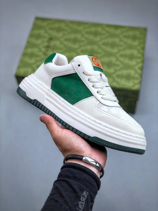 E Gucci 轻奢单品 广东品质原厂 高奢古驰gucci Screener Gg High-Top Sneaker休闲潮鞋系列意大利进口超软小牛皮+刺绣搭配