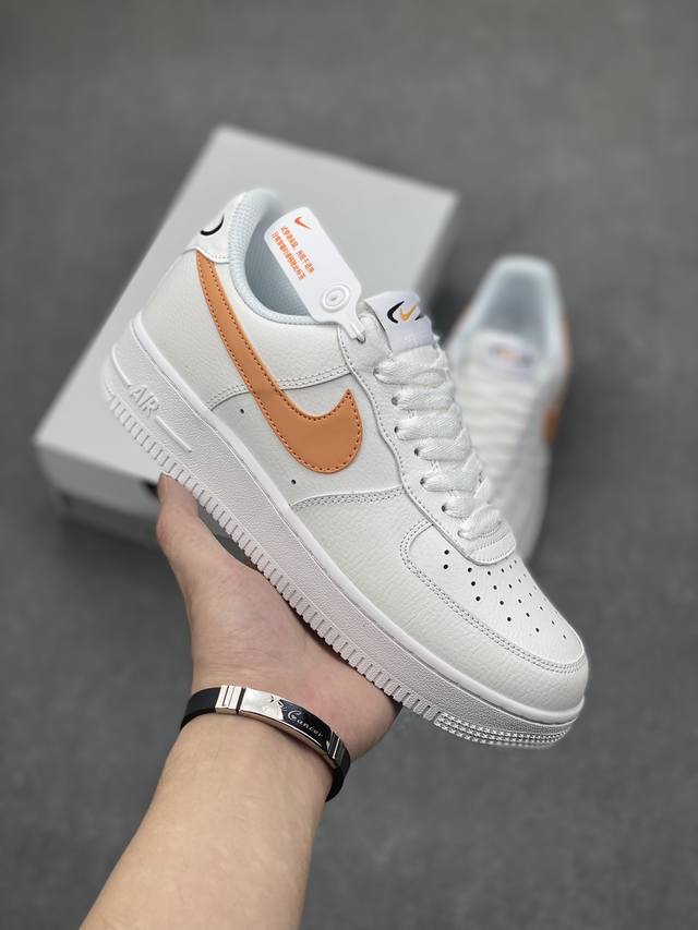 工厂套现福利特价 特价 原本地 版本 Nike Air Force 1 '07 Low 空军一号低帮运动板鞋 原楦头原纸板 清洁度完美 全掌内置蜂窝气垫 中底钢