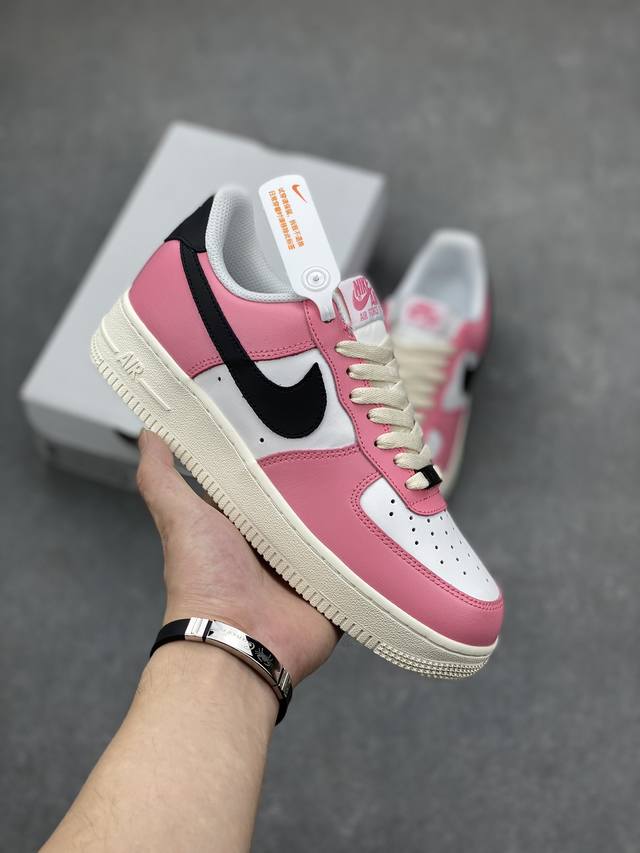 工厂套现福利特价 特价 原本地 版本 Nike Air Force 1 Low 空军一号低帮运动板鞋 米白黑粉 原楦头原纸板 全掌内置蜂窝气垫 原厂中底钢印、拉