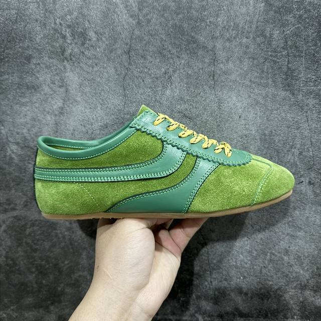 广东纯原版本 Dries Van Noten24年春夏 复古休闲德训鞋阿甘鞋运动鞋 Ins小红书网红博主人手一双 无论是职场还是出游都气质又慵懒 最最重要的是脚