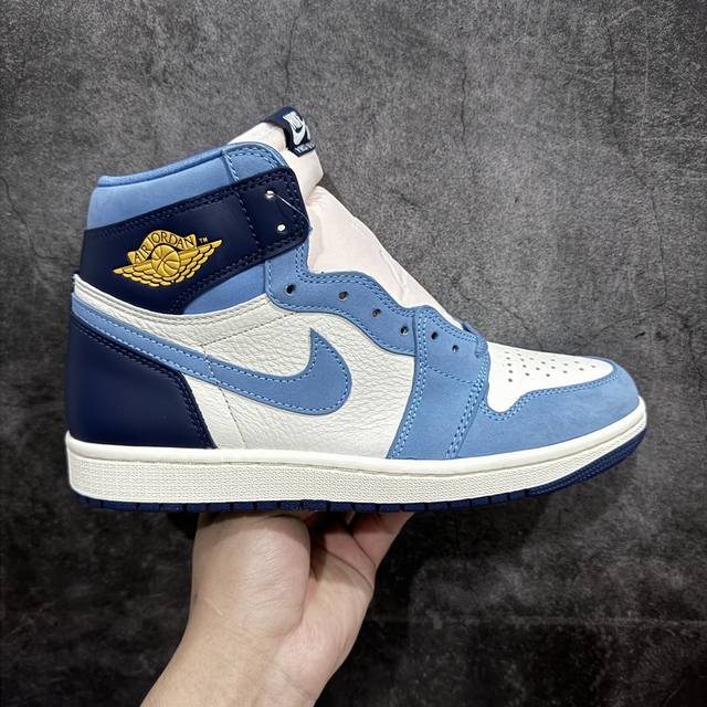 原厂版 Air Jordan 1 Retro First In Flight 北卡蓝脚趾 官方货号：Fd2596 400F 唯一可媲美原版 同价位区间无对手 全