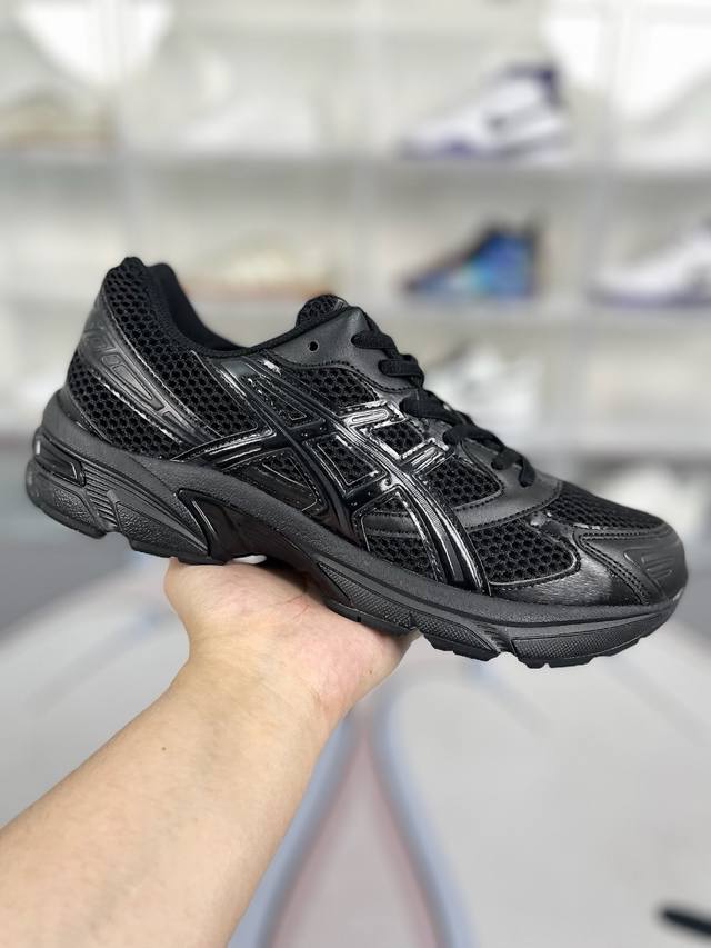 Y版纯原 Asics Gel-1130 舒适时尚减震防滑耐磨轻便 低帮 休闲跑步鞋 男款 碳黑色 此款gel-1130鞋面采用织物和合成革拼接材质，造型时尚。大