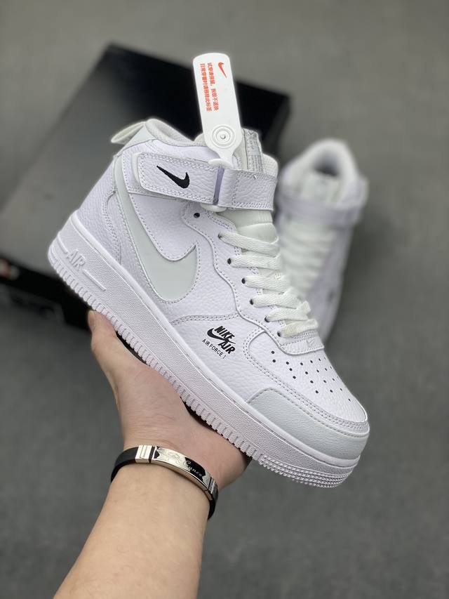 海外新品 公司级 Nike Air Force 1 Mid Premium 全白配色 空军一号低帮休闲板鞋 定制皮料 3M反光 原楦头原纸板 纯正版型 内置全掌