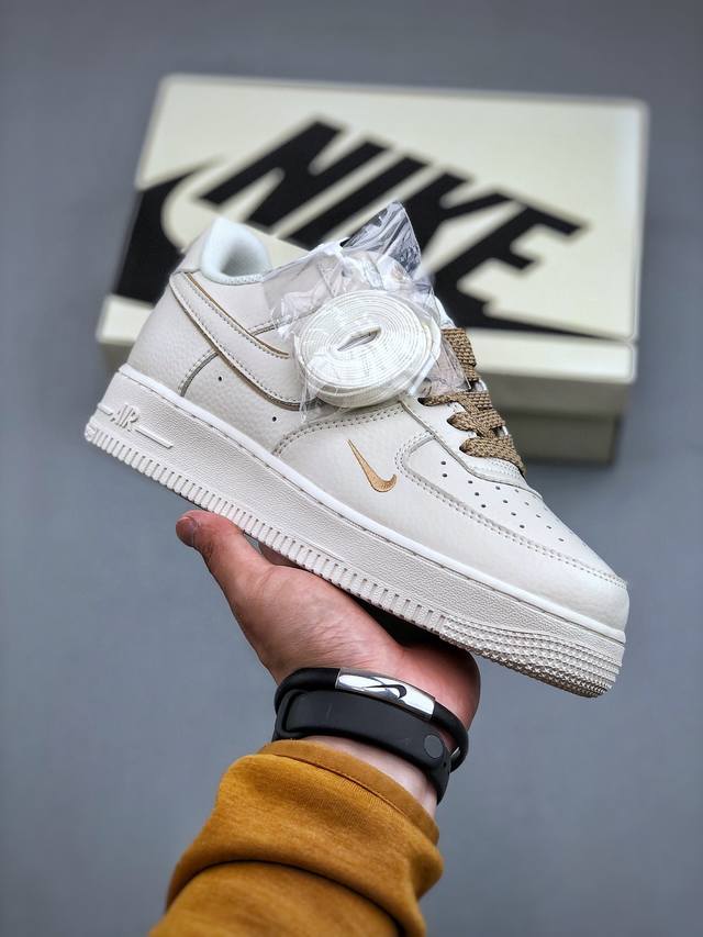 Nk Air Force 1'07 Low 经典卡其小勾 满天星 空军一号低帮休闲板鞋 Mj0319-027 #定制皮料 3M反光 原楦原纸板 纯正版型 清洁度