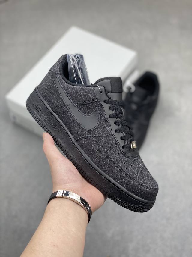 Nike Air Force 1 Low 全黑满天星 原楦头原纸板 打造纯正空军版型 专注外贸渠道 全掌内置蜂窝气垫 原盒配件 原厂中底钢印、拉帮完美 货号：C