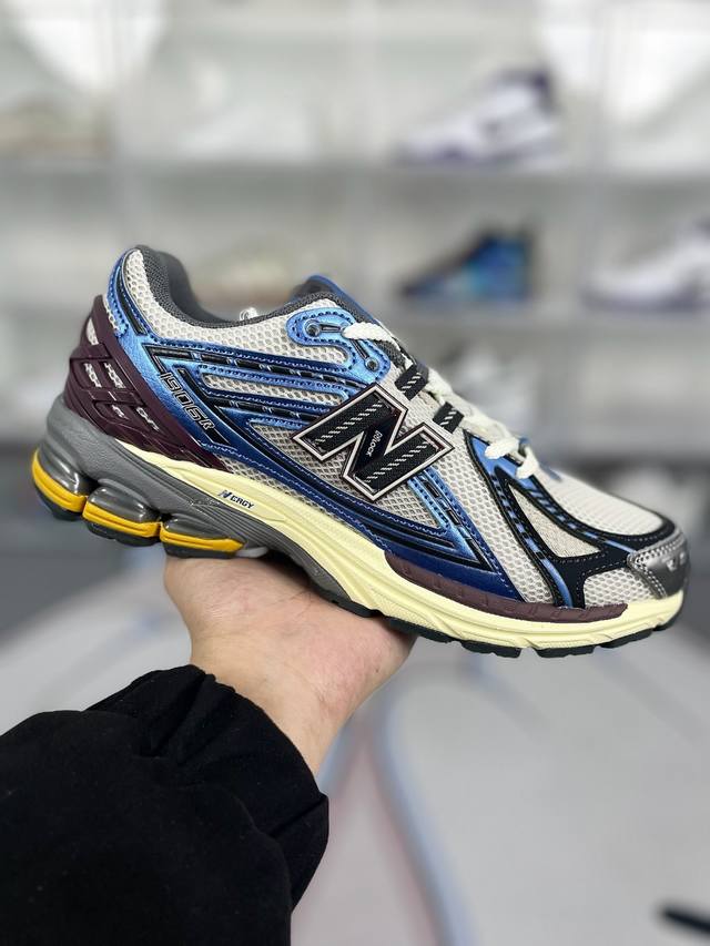 Z版纯原 New Balance 1906R 舒适耐磨透气 低帮 休闲跑步鞋 男款 蓝白 新百伦 New Balance以诞生于21世纪的科技跑鞋1906为蓝本