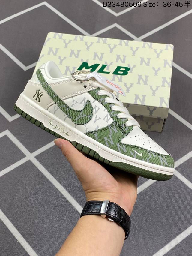 公司级nk Dunk Low Lv路易威登 周年高端定制 低帮休闲板鞋 #海外官方同步发售，鞋底侧边镶嵌上louis Vuitton名牌凸显尊贵，鞋盒上手绘蓝金