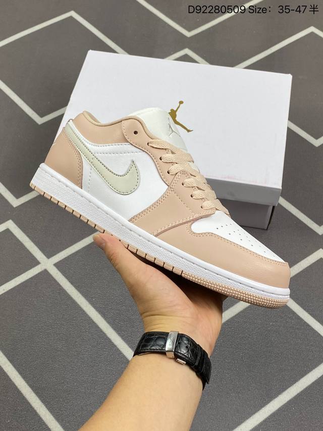 Air Jordan 1 Low Aj1低帮休闲板鞋 原鞋购回重新打版开模 拒绝公底 原汁原味 忠于原版 货号：Fn5214-131 码数：35.5 36 36