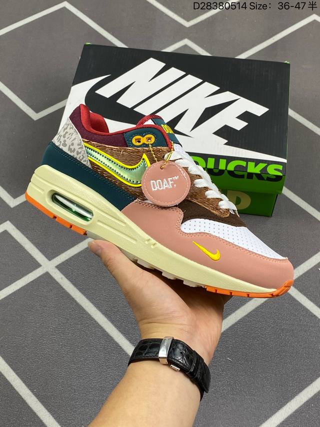 公司级耐克nike Air Max 1 Og 初代复古气垫百搭休闲运动慢跑鞋 复古小气垫史上第一双可视气垫跑鞋 凭借着 Air Max 气垫带来的舒适脚感和鞋面