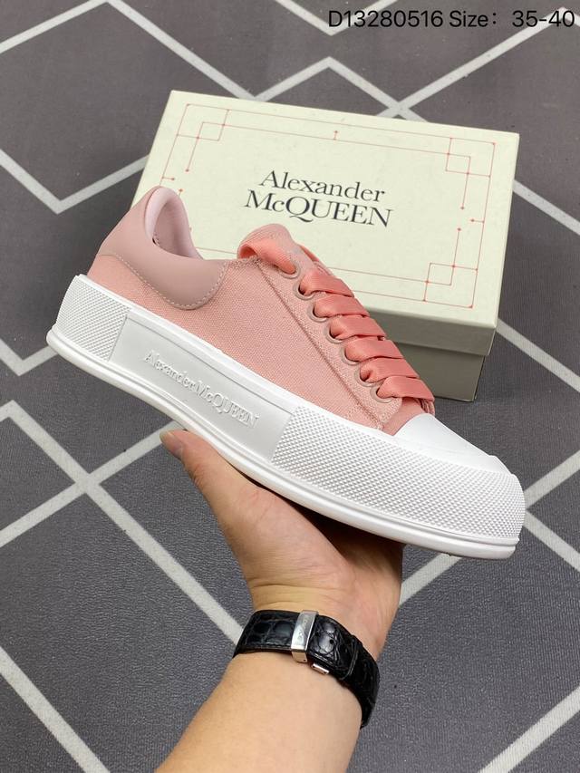 Alexander Mcqueen 亚历山大麦昆 松糕鞋厚底增高小白鞋 垫脚 回弹度到位 耐磨又舒适 鞋底厚4.5Cm D13280516 Size：35-49