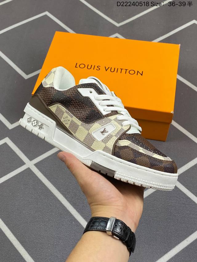 特价 路易威登 Louis Vuitton Lv路易威登板鞋 时尚运动鞋 潮厚底增高鞋 。舒适防滑底和百搭性霸屏整个时尚娱乐圈，细节调整完美主义！鞋面采用专柜z