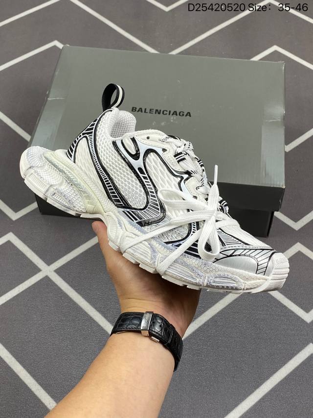 Balenciaga Phantom Sneaker 巴黎世家 巴黎世家3Xl全新十代潮流跑鞋 增加全新设计 在延续 Track Trainer 户外轮廓和复杂