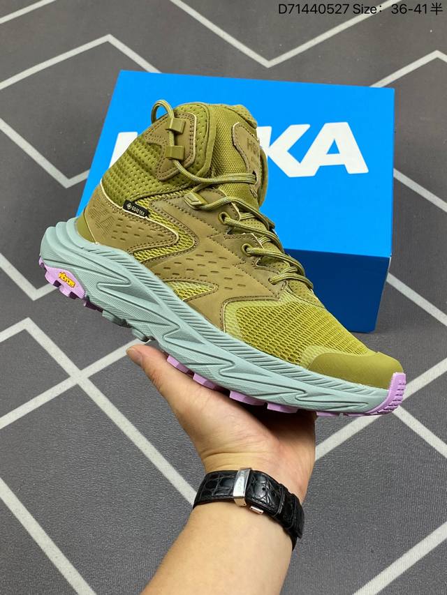 Hoka One One 女款中帮 阿纳卡帕 2 Hoka 第二代 户外防水徒步鞋anacapa 2 Low Gtx登山鞋 它完美地结合了抓地力、敏捷性和舒适性