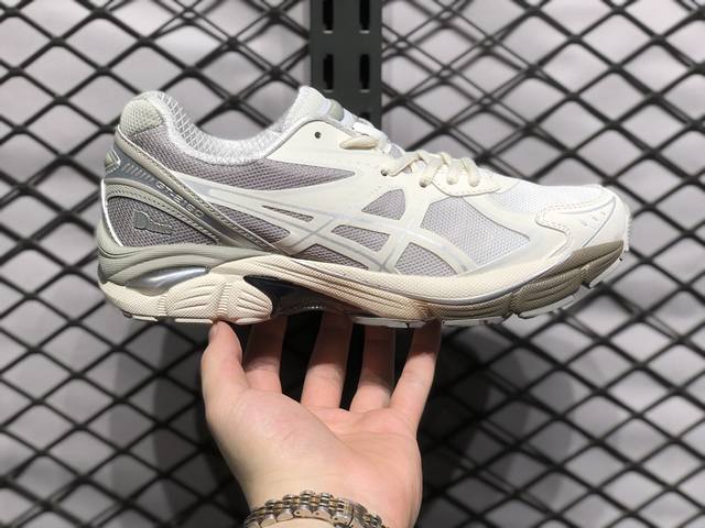 亚瑟士 Asics Gt-2160系列 亚瑟士运动休闲透气专业跑鞋 鞋面的包裹性 延展性相当好 鞋头位置双层镂空能保证一定的透气性 鞋底柔软也能够兼