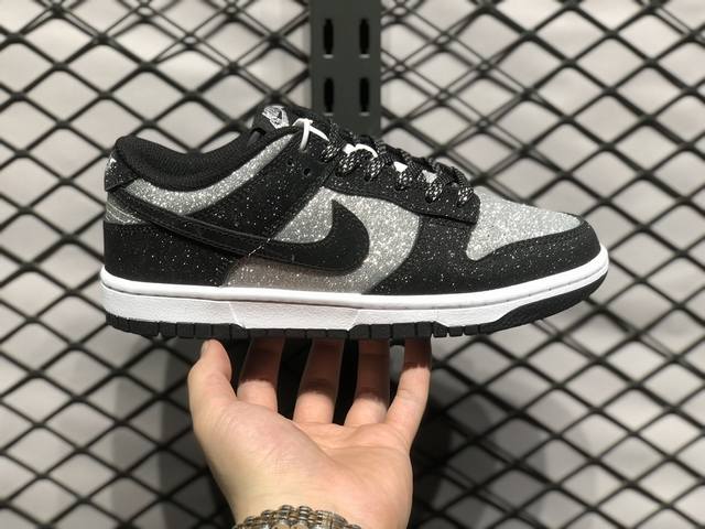 Nike Dunk 全套原楦原模倾力打造完美版型 独家原厂航空铝磨具打磨大底 鞋头坡度极致还原 无解鞋型 原盒原配 圈内天花板工艺 原厂冲刀 超高清洁度 全鞋零