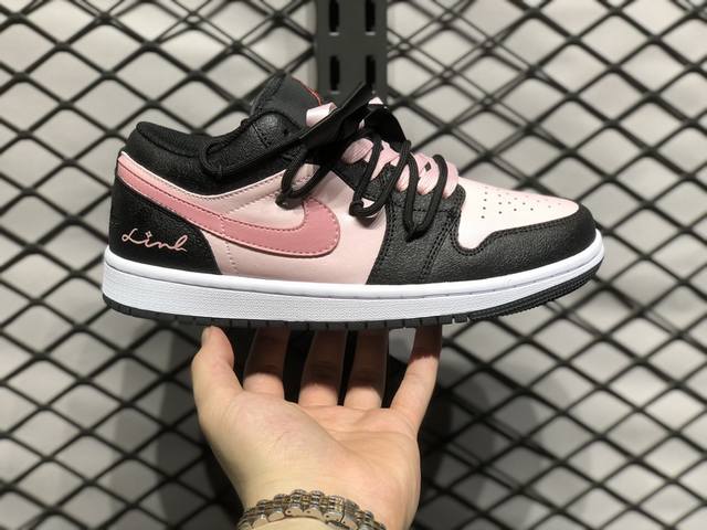 Air Jordan 1 Low 乔丹篮球鞋 男女潮流板鞋粉黑绑带 货号：Dx4374 008 尺码：35.5 36 36.5 37.5 38 38.5 39