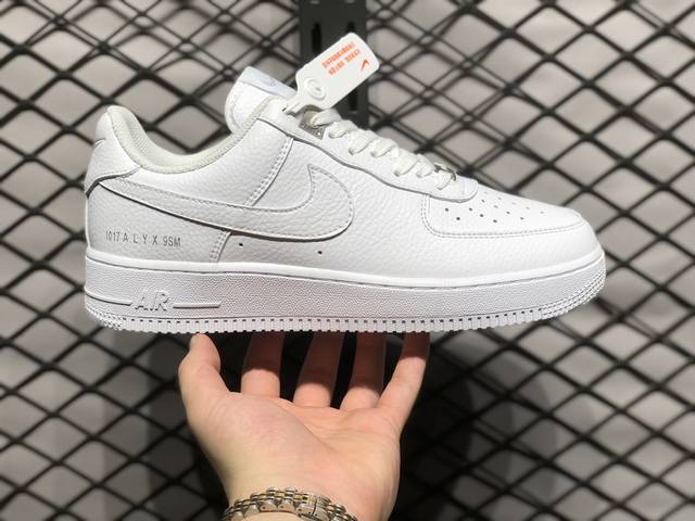 Air Force 1 Low 原装级别 原楦头原纸板 打造纯正空军版型专注外贸渠道 全掌内置蜂窝气垫 原盒配件 原厂中底钢印、拉帮完美 货号：Fj