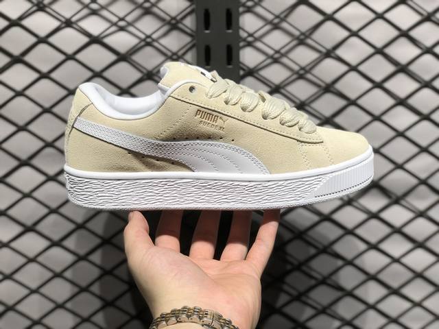 Puma Suede Xl复古单品 彪马 防滑耐磨低帮德训板鞋 货号: 395205 09 尺码: 35.5 36 37 37.5 38 38.5