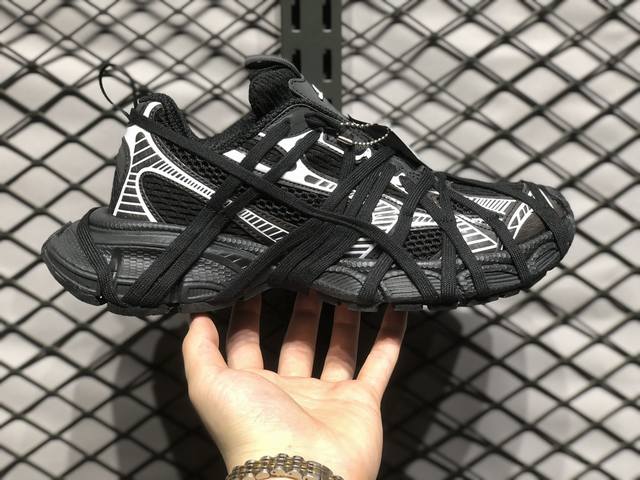 Balenciaga Phantom Sneaker 巴黎世家 巴黎世家3Xl全新十代潮流跑鞋 增加全新设计 在延续 Track Trainer 户外轮廓和复杂