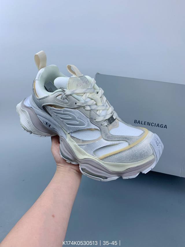 Balenciaga 巴黎世家 配件防尘袋及附送鞋带,升级加厚鞋盒，全部采用原档案原楦数据开发，1:1比例克重 原鞋一致轻度滚筒做旧效果 ，原装eva环保去臭环