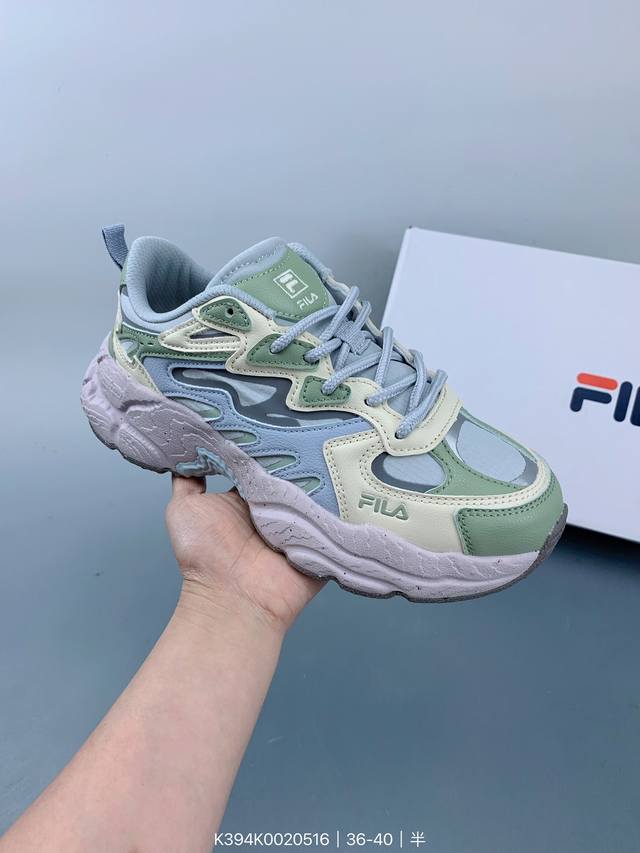 Fila Fusion 斐乐 潮牌低帮运动休闲鞋 Filafusion主要以时尚运动文化 跨界联名为主 结合当下广受欢迎的滑板街篮 棒球、骑行等时尚运动 Siz