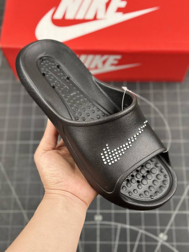 核心私 全新耐克nike Victori One Shower Slide 维多利涉水系列夏季沙滩运动防滑一字潮流拖鞋“黑白钩子” 男鞋半码制#采用原数据开发人