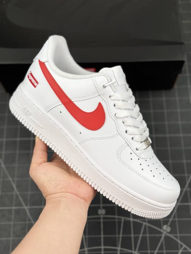 核心私 公司级supreme X Nk Air Force 1'07 Low 白红联名 空军一号低帮休闲板鞋 #原鞋开发 原盒原包装 原楦头原纸板 配件齐全 纯