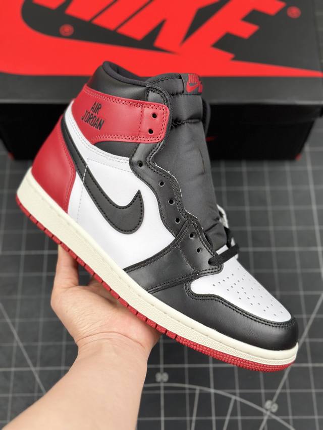 核心私 Air Jordan 1 High Og Black Toe Reimagined Aj1 乔1全新黑脚趾 复古文化高帮休闲运动鞋 #脚踝、鞋跟和橡胶外