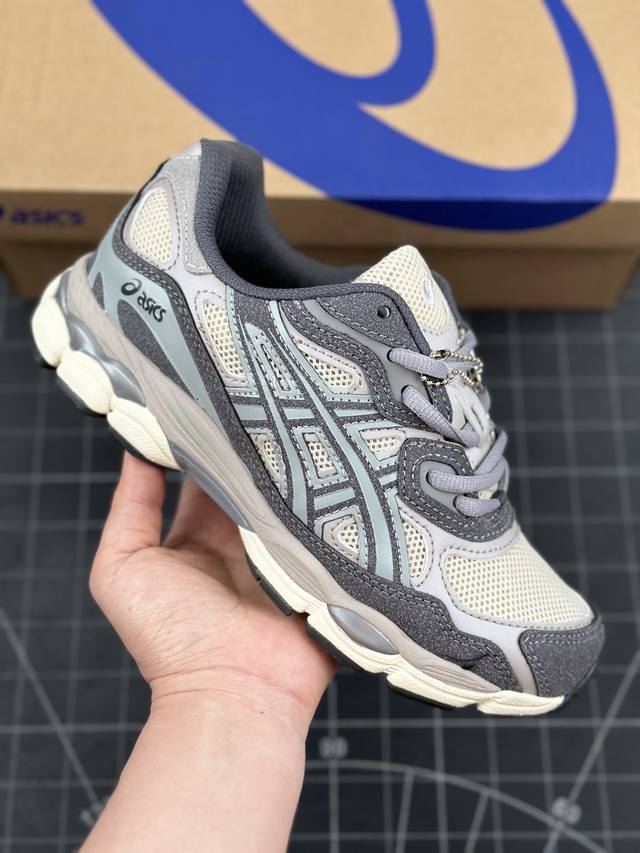 核心私 公司级亚瑟士asics Gel-Nyc 时尚运动复古情侣老爹鞋 完美的外观和精美的外观，是完美的选择 亚洲运动鞋于 2021 年夏季推出。 普通系带确保