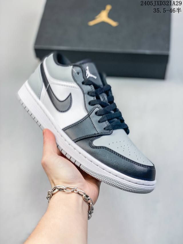 头层公司级真标带半码！ 耐克nike Air Jordan 1 Mid“ Aj1 乔1代 乔丹一代低帮经典复古文化休闲运动篮球鞋采用荔枝纹头层皮与牛剖革鞋面材质