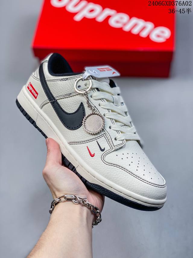 海外爆款限量发售！公司级 Nike Sb Dunk Low“Supreme联名 米黑线条” 周年高端定制 低帮休闲板鞋 定制鞋盒 大厂纯原品质出货 超高清洁度