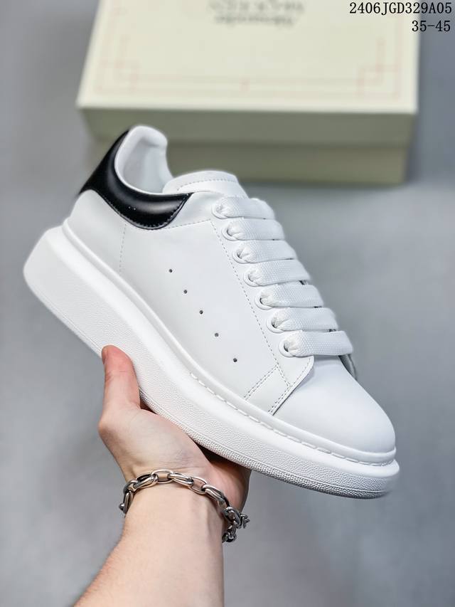 Alexander Mcqueen 麦坤亚历山大 麦昆 Sole Leather Sneakers低帮时装厚底休闲运动小白鞋。全套专柜包装物及配件 意大利进口丝