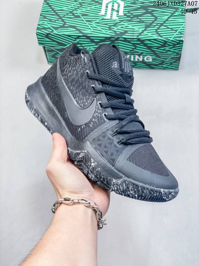 经典款 耐克nike Kyrie 3 性价比版本 欧文3代 耐磨实战篮球鞋！ 6Jxd327A07