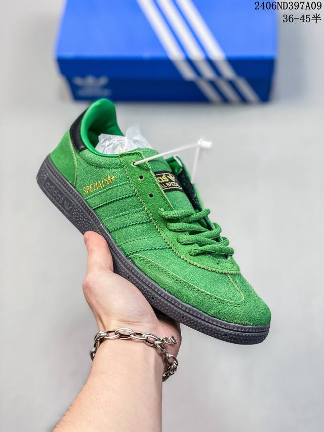 Adidas Handball Spezial 三叶草手球特别版圣帕特里克节联名款 全鞋采用yezzy500一样的皮料 进口长绒皮，特殊工艺技术 原盒包装 牛筋