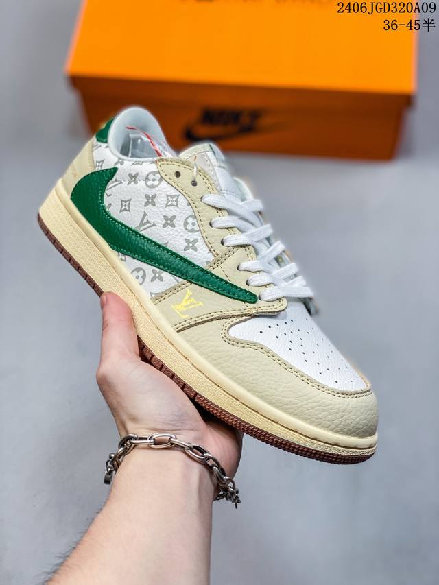 当红嘻哈歌手特拉维斯 斯科特联乘路易威登louis Vuitton X Travis Scott X Nike Air Jordan 1 Low Og Sp D