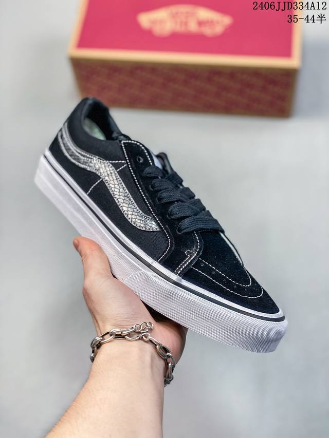 万斯男鞋snake Sk8-Low Reissue Sf蛇皮纹低帮帆布鞋滑板鞋 工艺：硫化1:1 重量1:1、真标、原钢印、材质标、鞋型标、合格证 尺码：353