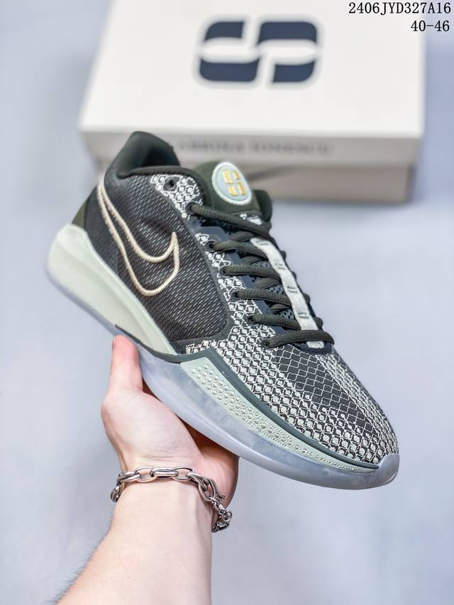 Nike A Ir Zoom Pegasus萨布丽娜一代签名鞋缓震耐磨 轻便气垫运动休闲鞋 06Jyd327A16