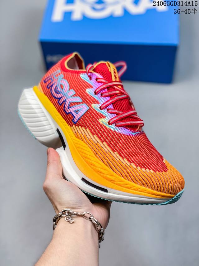 Hoka One One男女款 专业竞速跑鞋cielo X1 碳板跑鞋耐磨稳定透气尺码：36-45半 06Ggd314A15