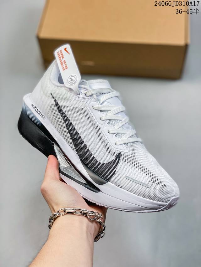 公司级 耐克 Nike Air Zoom Alphafly Next% 马拉松 原标原盒真碳纤维 真zoom X 气垫正确版型！鞋面采用更轻质更透气的 Atom