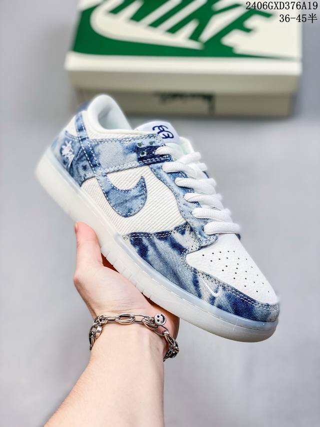 真标带半码 耐克nike Sb Dunk Low 扣篮系列复古低帮休闲运动滑板板鞋。采用脚感柔软舒适zoomair气垫，有效吸收滑板等极限运动在落地时带来的冲击