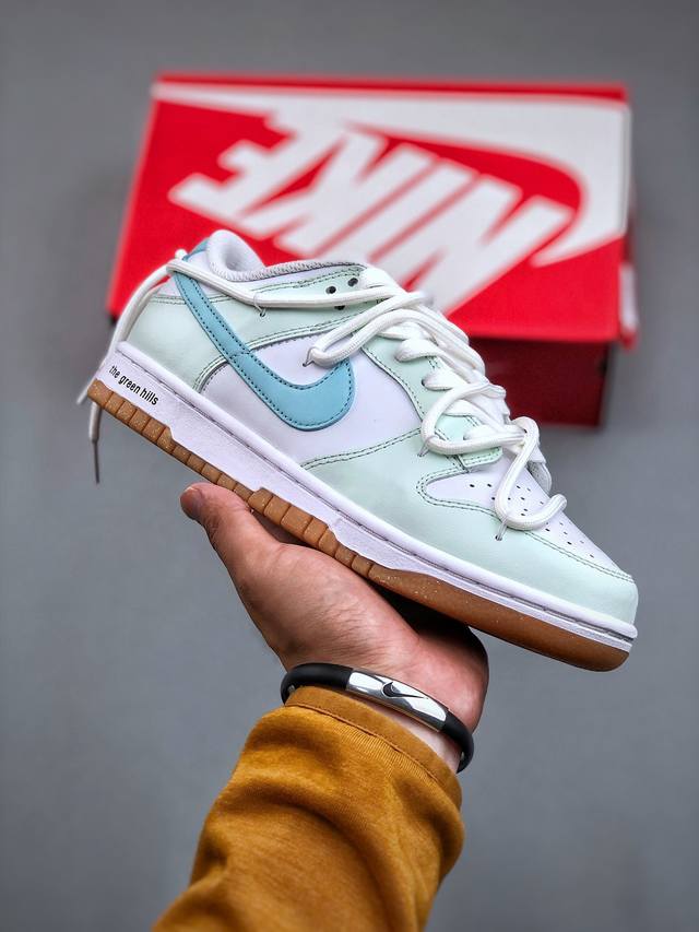 Nike Sb Dunk Low 气泡海盐 白蓝公司级出品 极力推荐原装头层材料 独家版型蒸餾加工帶來的是更好的视觉和脚感体验大厂纯原品质出货 清洁度 电绣工艺