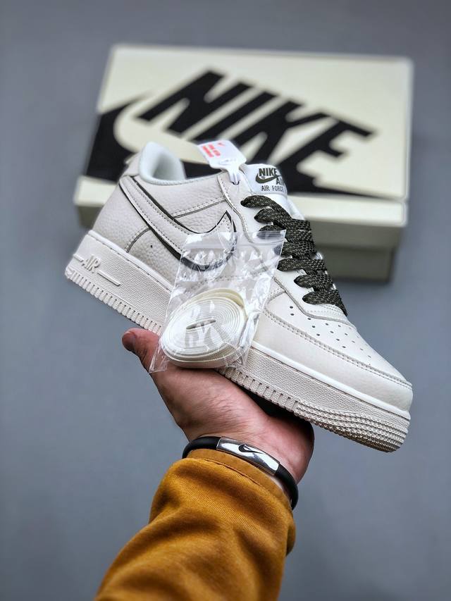 Nike Air Force 1 Low 07 米白满天星原楦头原纸板 打造纯正低帮空军版型专注外贸渠道 全掌内置蜂窝气垫 原盒配件 原厂中底钢印、拉帮完美 官