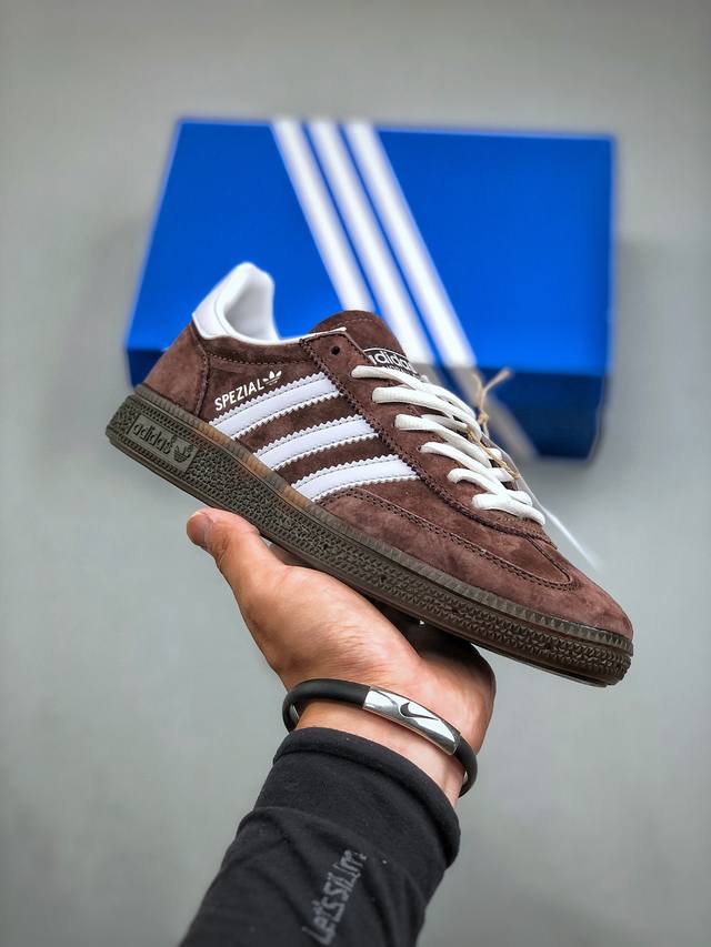 Adidas Originals Handball Spzl 手球运动员系列百搭休闲运动板鞋“绒面咖啡深棕米白logo”If8914 尺码：36-45 半