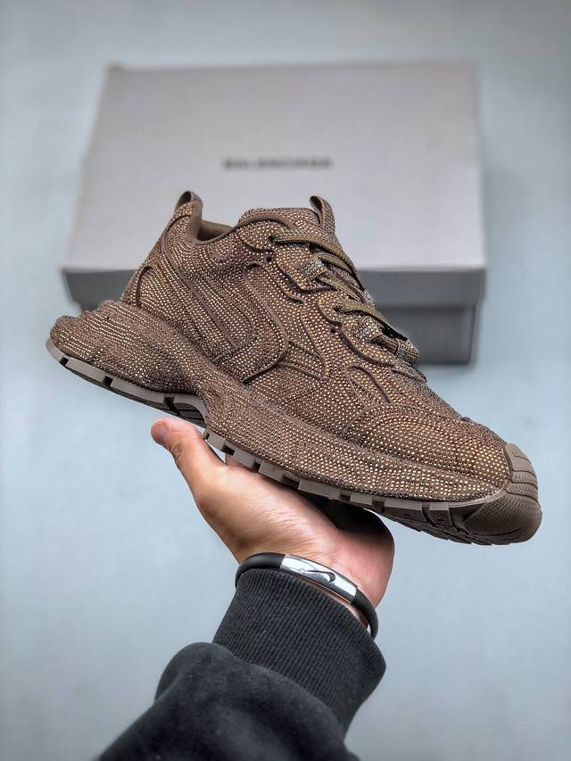 巴黎世家balenciaga Runner Sneaker 慢跑系列 满钻 低帮复古野跑潮流姥爹风百搭休闲运动慢跑鞋男女鞋原版一致配件防尘袋及附送鞋带#全部采用