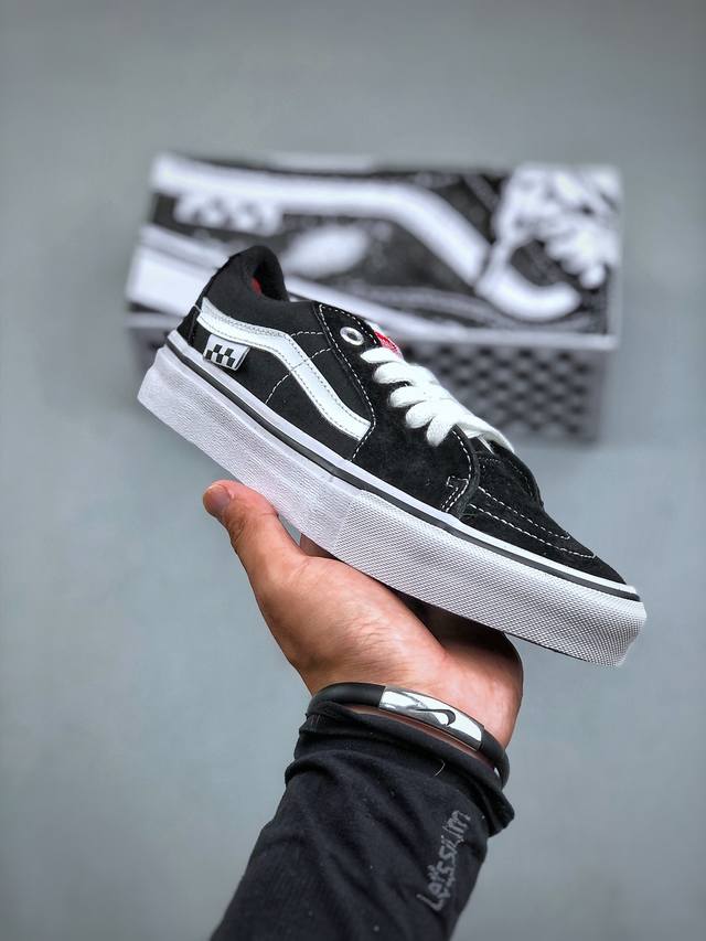 官方正确版本 鞋垫可取出 vans Sk8-Low Pro 黑白经典 侧边棋盘logo标 专业滑板鞋 鞋垫升级采用可弹性材料 可拆换 脚感舒适区别普通鞋垫 尺码