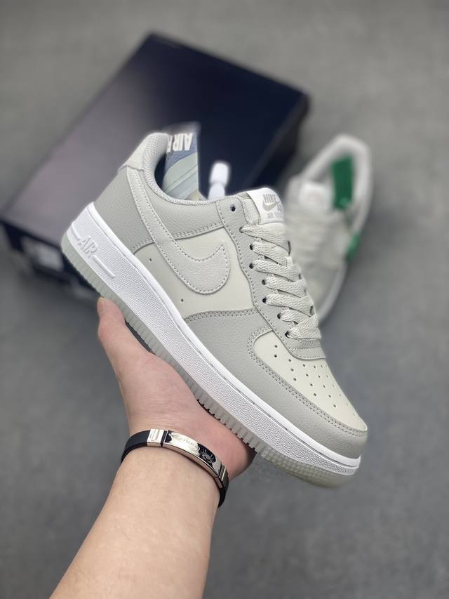 Hy版本nike Air Force 1 Low 原楦头原纸板 打造纯正空军版型 专注外贸渠道 全掌内置蜂窝气垫 原盒配件 原厂中底钢印、拉帮完美 货号：Fn5