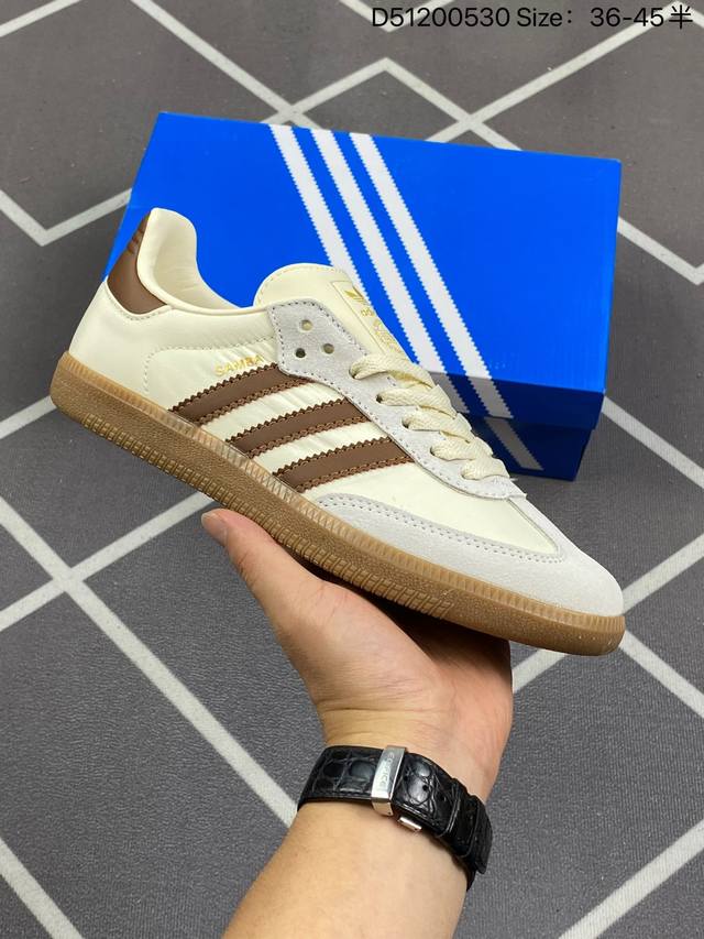 阿迪达斯三叶草adidas Originals Samba Og 桑巴舞系列绅士德训足球风百搭低帮休闲运动板鞋 尺码：36～45含半码 编码：D5 0530