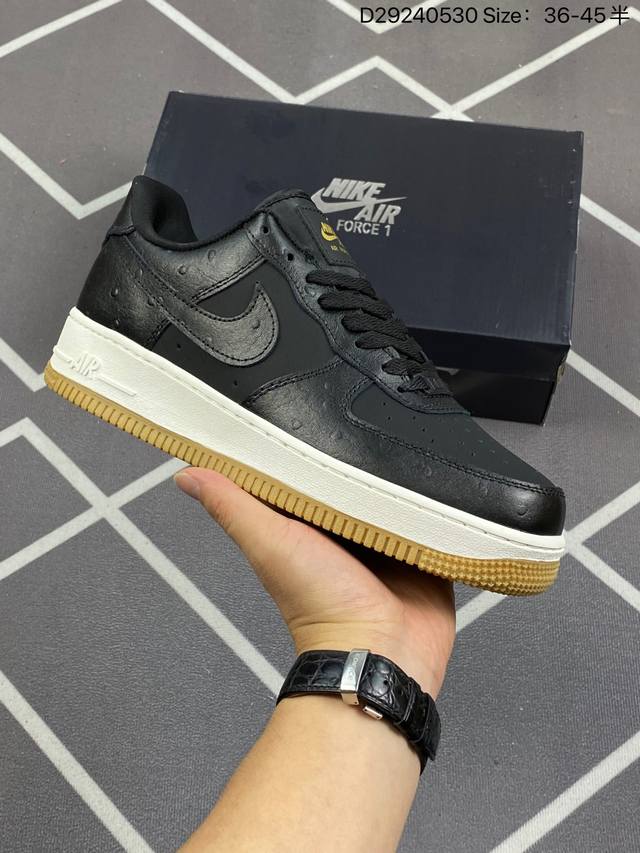 Nike Air Force 1 '07 Low 原楦头原纸板 打造纯正空军版型 #专注外贸渠道 全掌内置蜂窝气垫 #原盒配件 原厂中底钢印、拉帮完美 官方同步